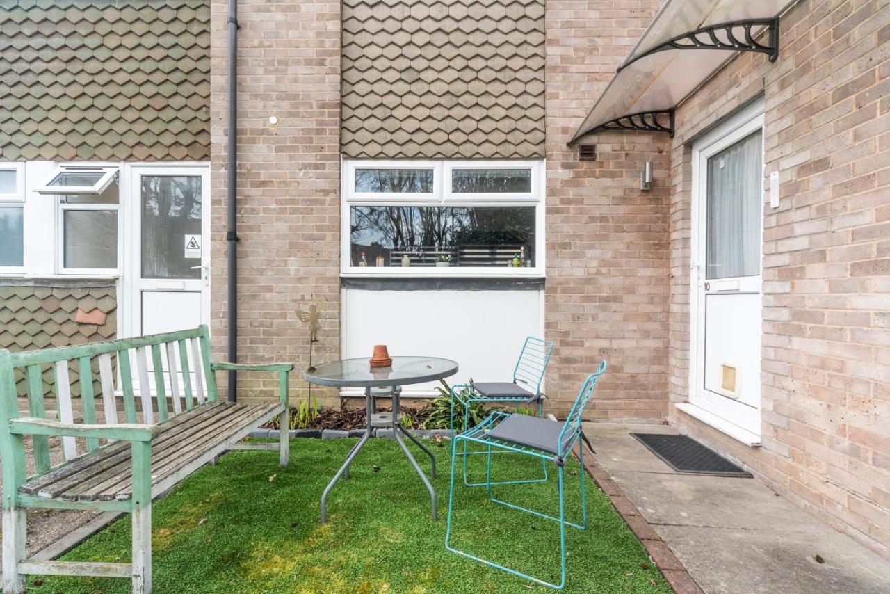 10 Boutique Studio Apartment Near Tube - Quiet Location Little Missenden Exterior foto